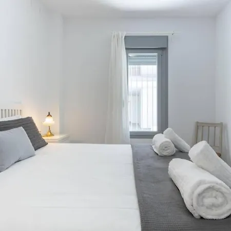 Triana Pages Oasis By Valcambre Apartment Seville Exterior photo